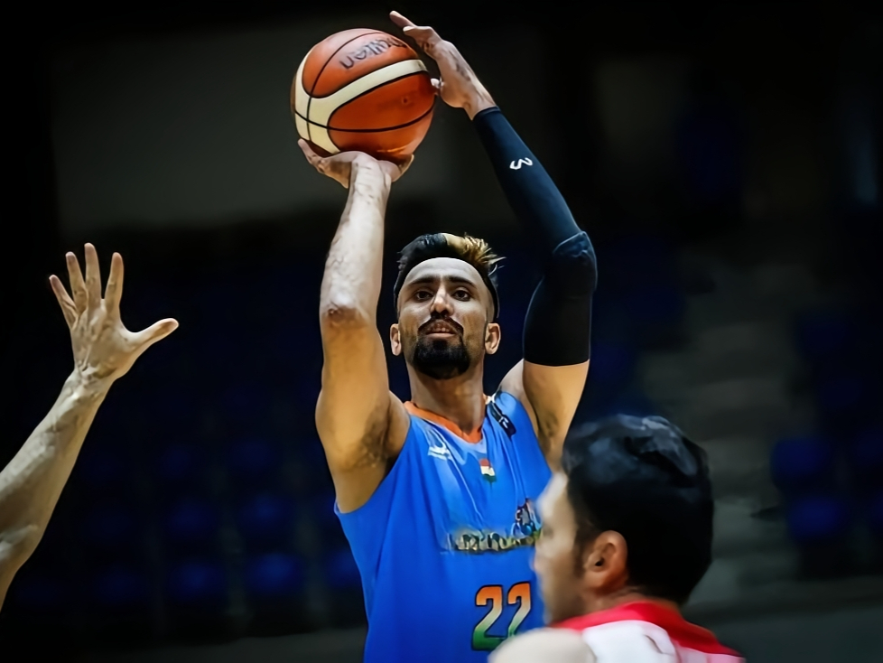 九游体验印第安纳步行者围绕CBA季后赛伤情更新犹他爵士赛前防线松动，这操作让人直呼：深圳男篮转会期内部沟通的简单介绍